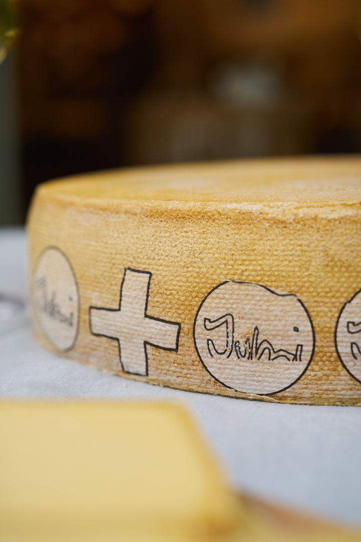 Raclette-Abend mit der Schweizer Käserei Jumi | 08.11.25 | 18-21 Uhr