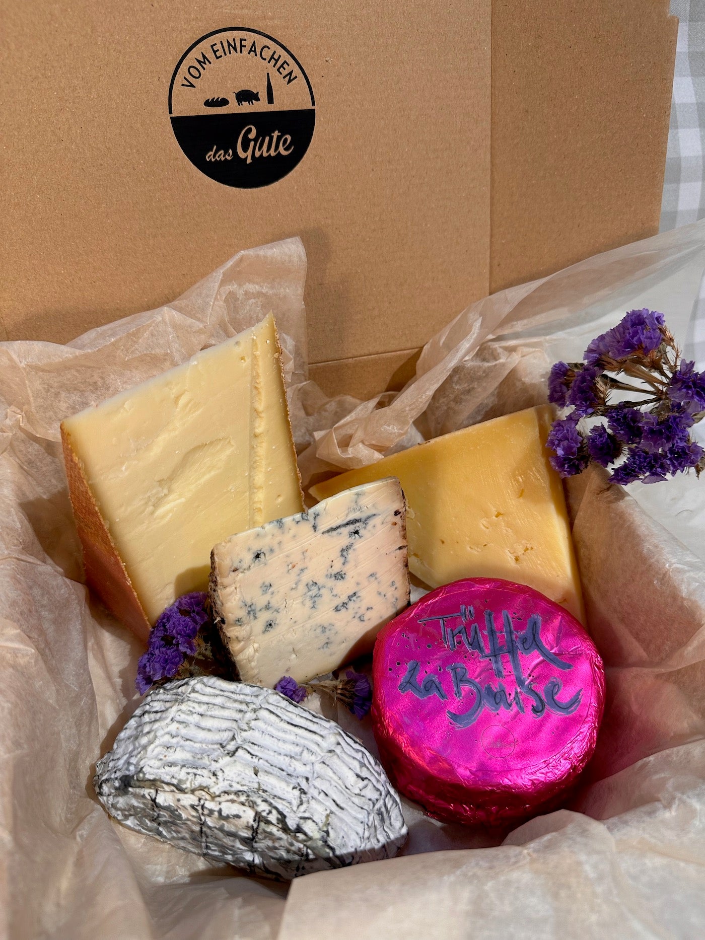 Käseboxen für tolle Käseplatten zu Hause | Feinkostladen Vom Einfachen ... Käseboxen für tolle Käseplatten zu Hause | Feinkostladen Vom Einfachen ...